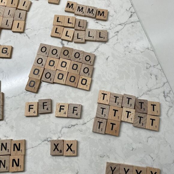 Scrabble Tiles Lot of 215 - Picture 6 of 8